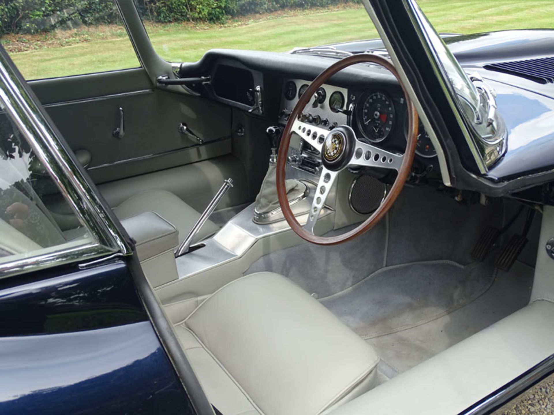 1964 Jaguar E-Type 3.8 Coupe - Image 4 of 14