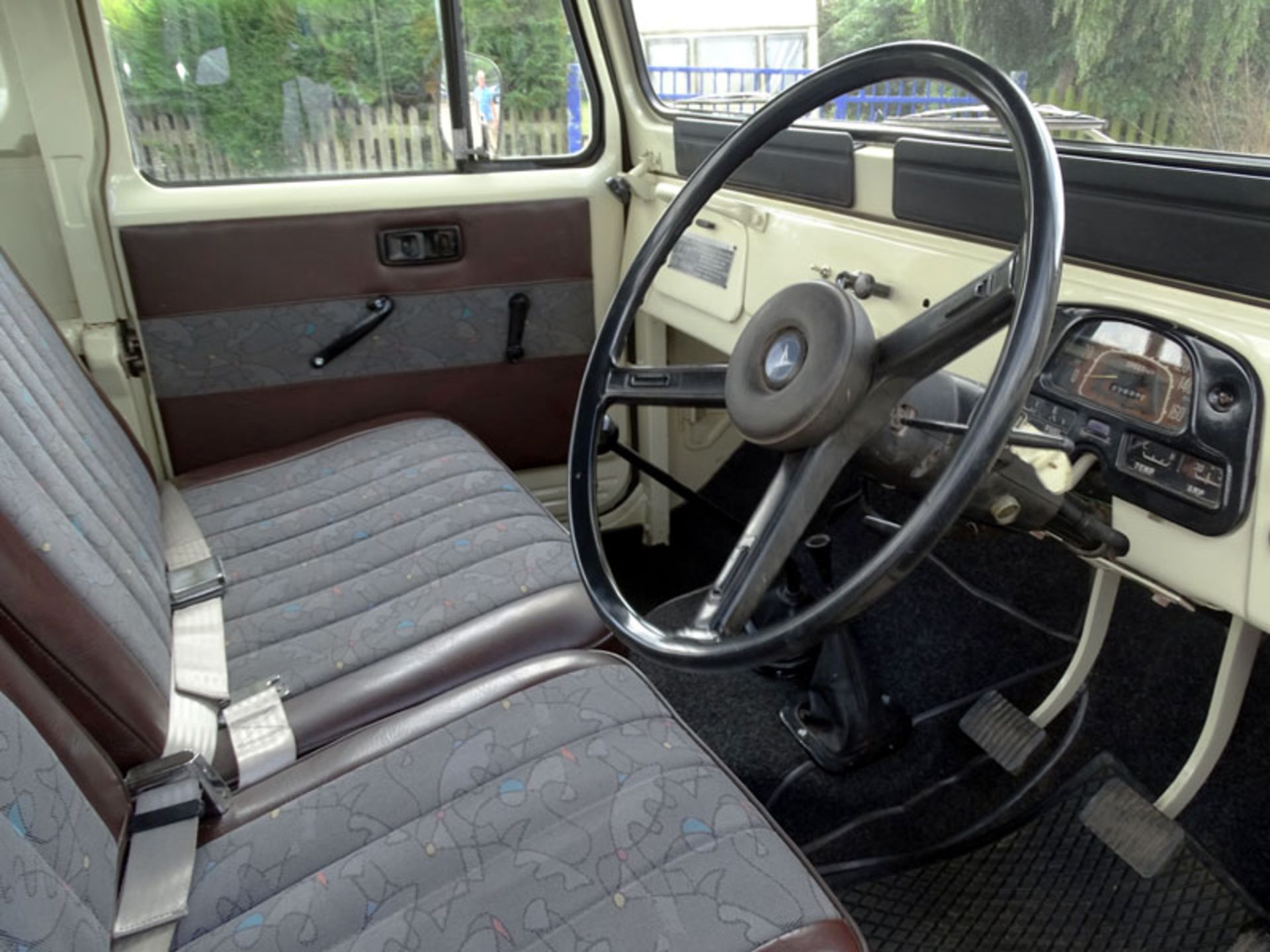 1976 Toyota HJ45 Land Cruiser Pickup - Image 4 of 10