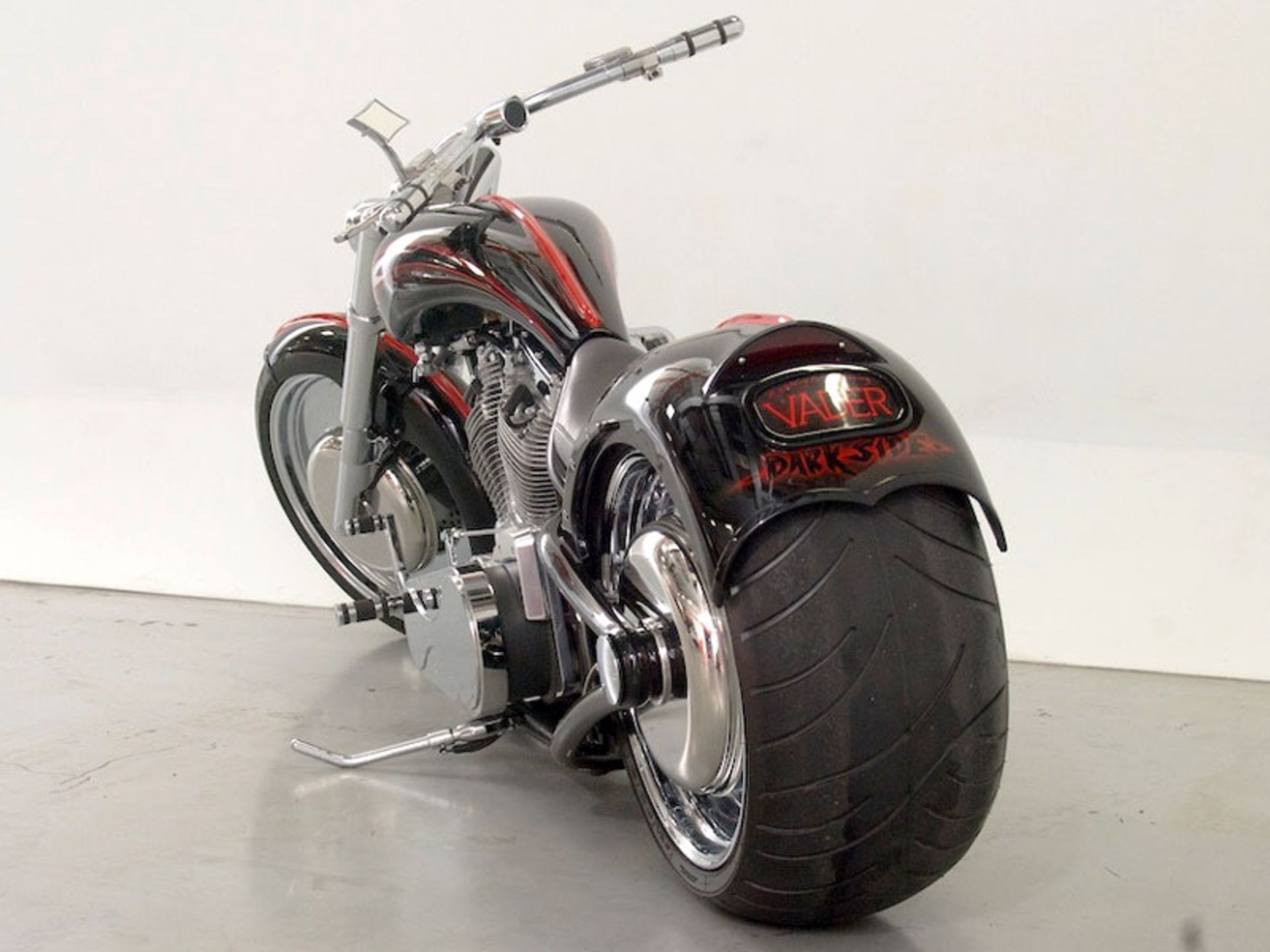 2005 Harley Davidson Custom 'Darth Vader' - Image 2 of 4