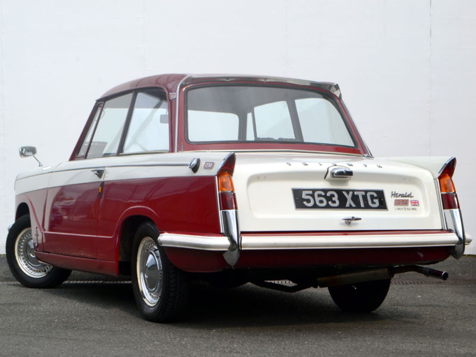 1964 Triumph Herald 12/50 Skylight Saloon - Image 3 of 22