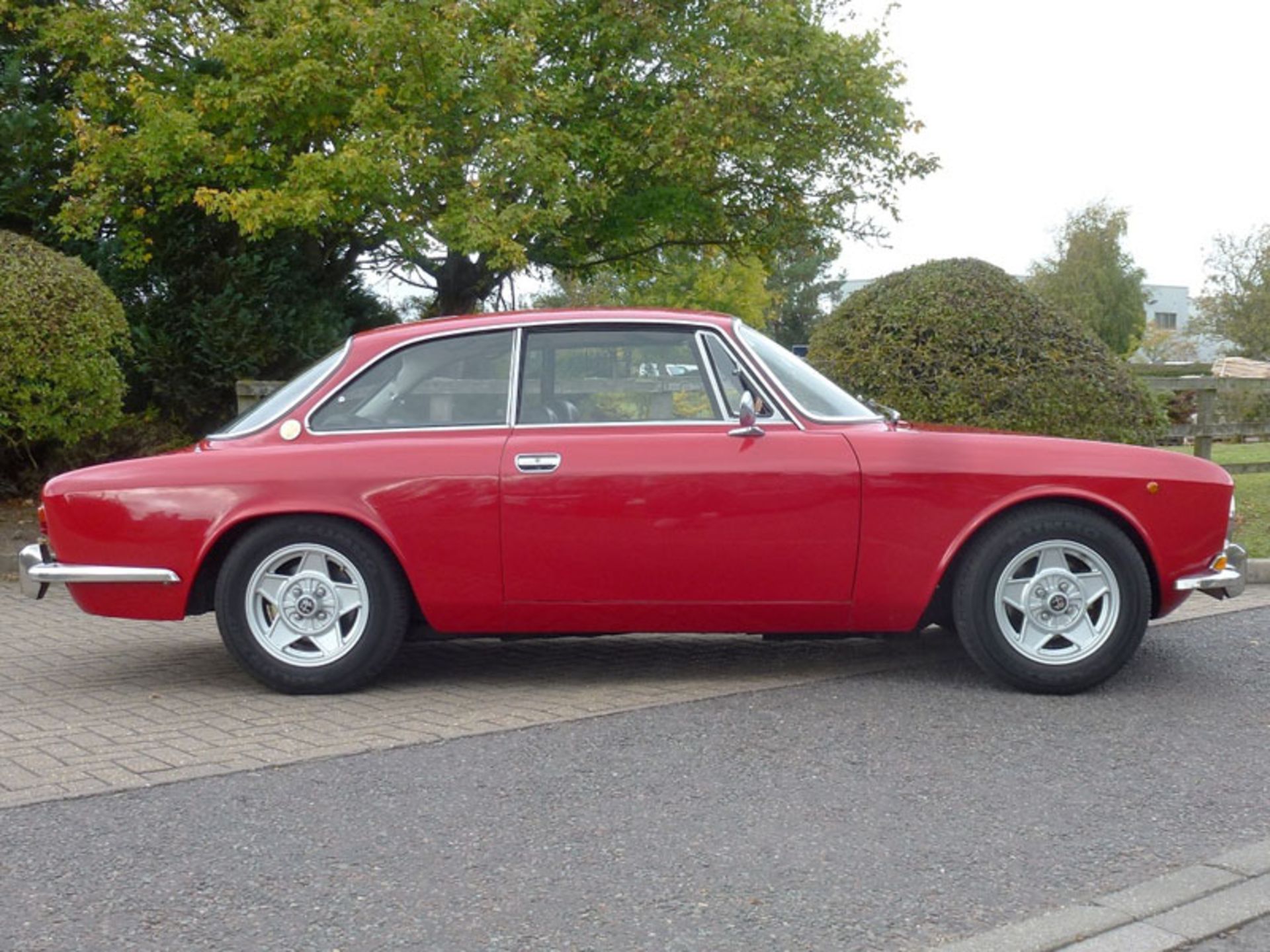 1970 Alfa Romeo 1750 GTV - Image 3 of 8