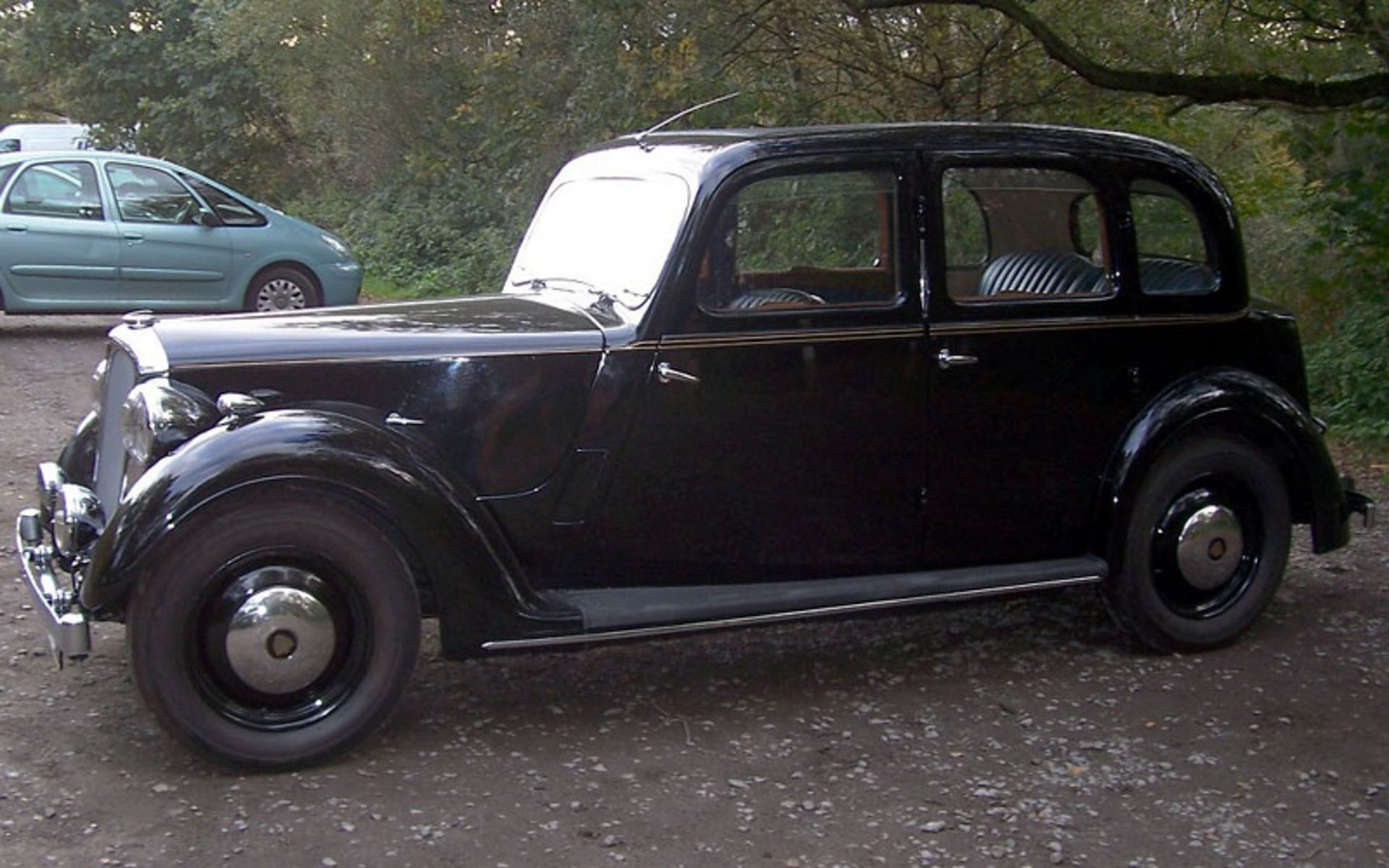 1939 Rover 12hp Saloon - Image 2 of 6