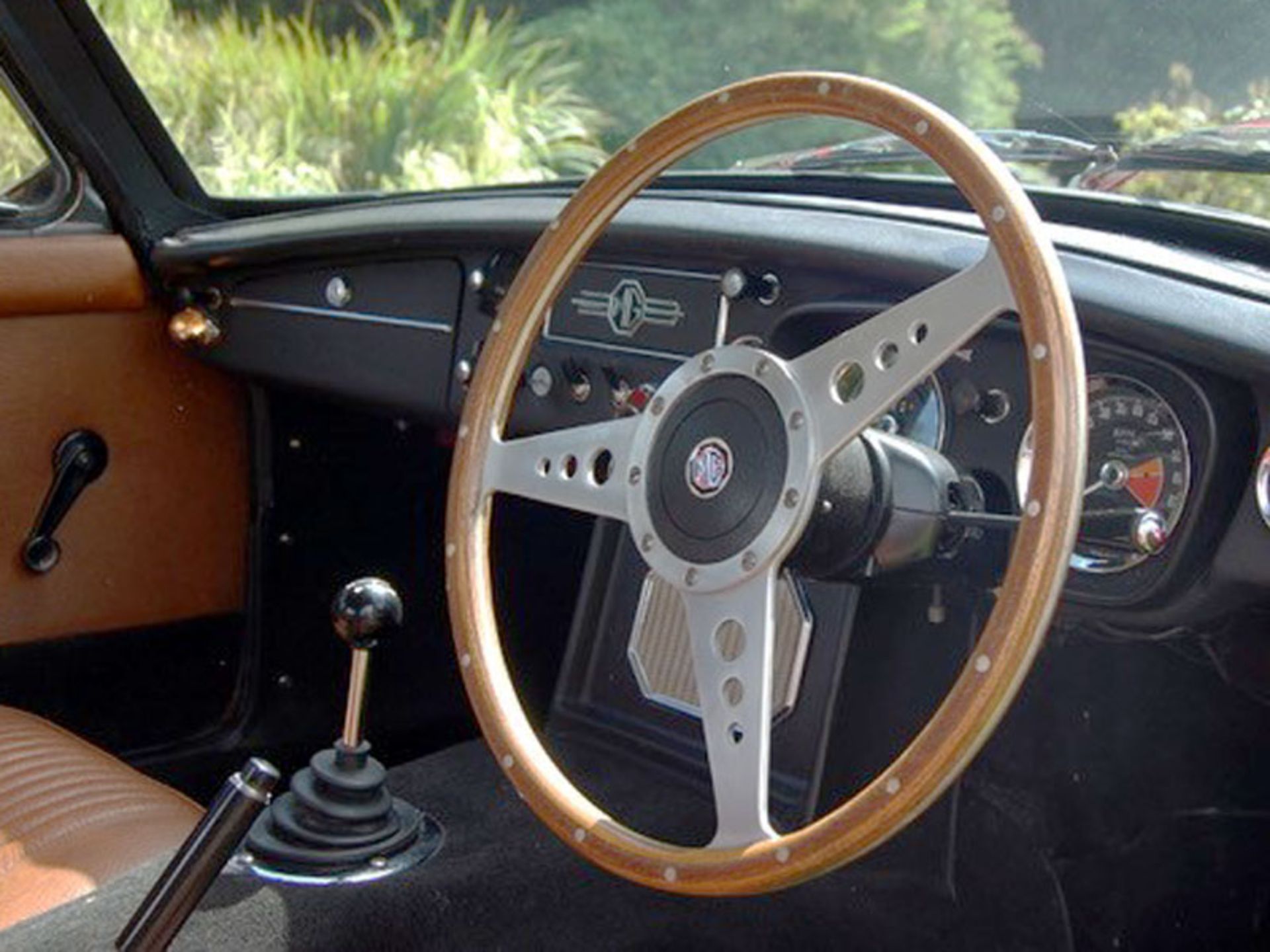 1971 MG B GT - Image 4 of 6