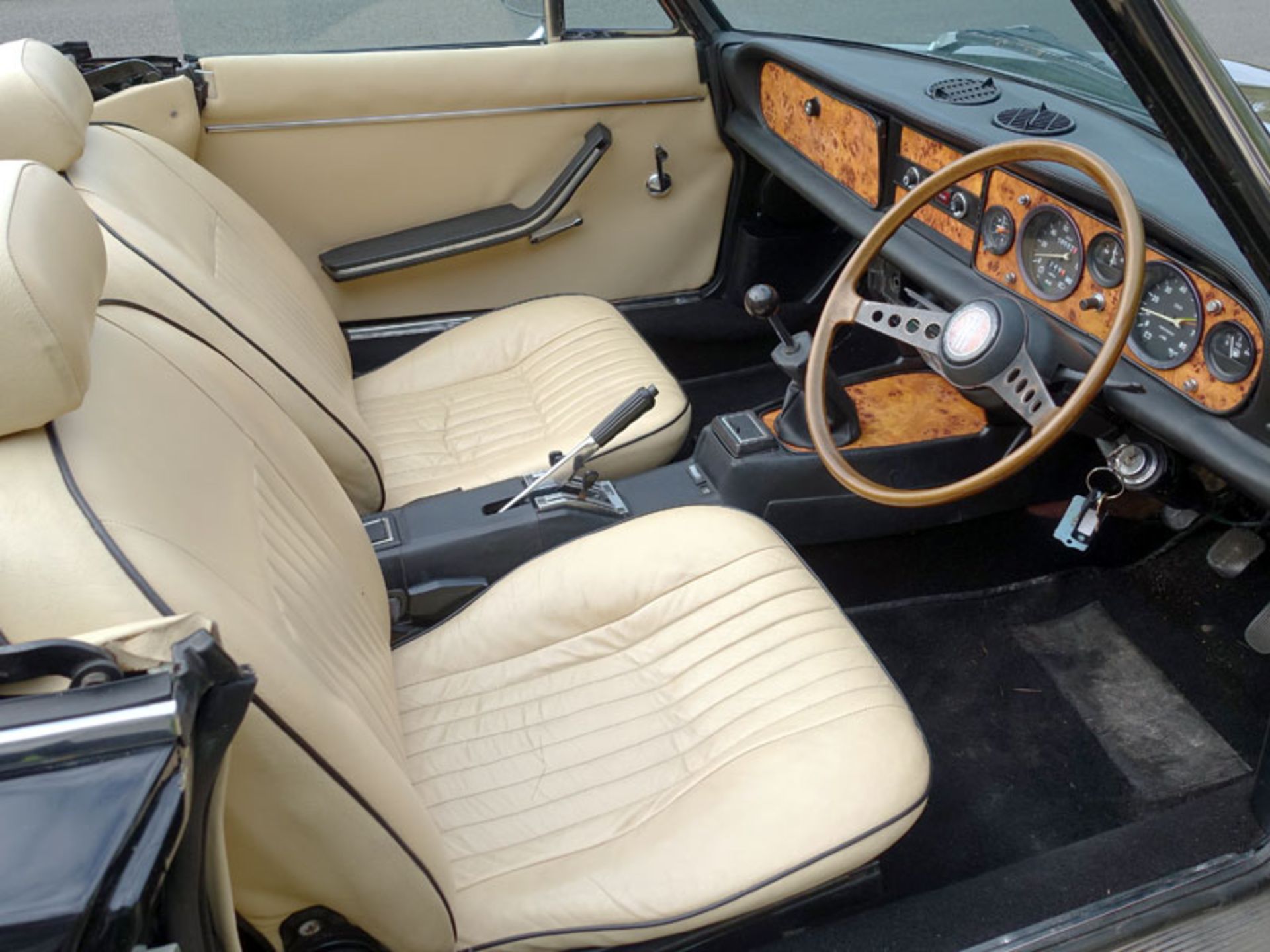 1977 Fiat 124 Spider - Image 6 of 8