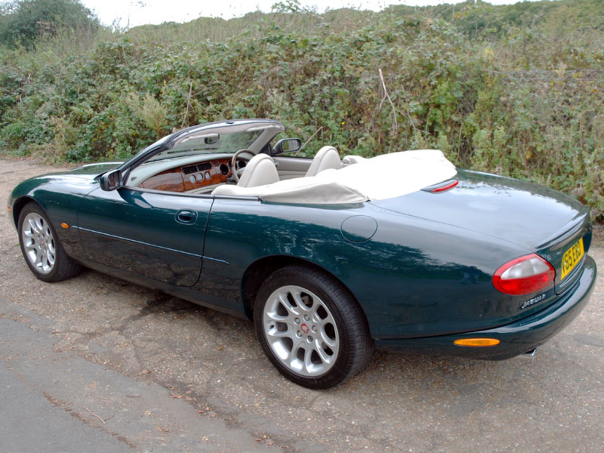 2000 Jaguar XKR Convertible - Image 2 of 7