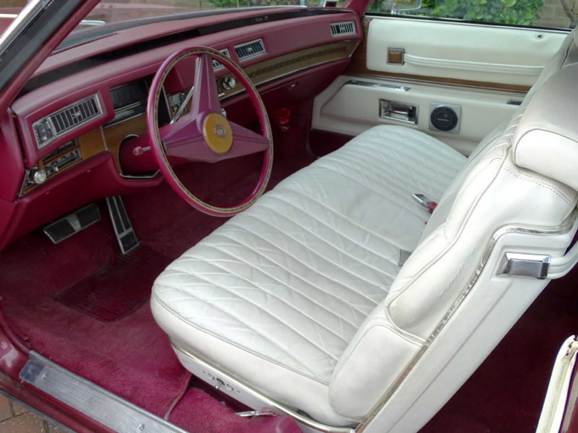 1974 Cadillac Eldorado Convertible - Image 4 of 6