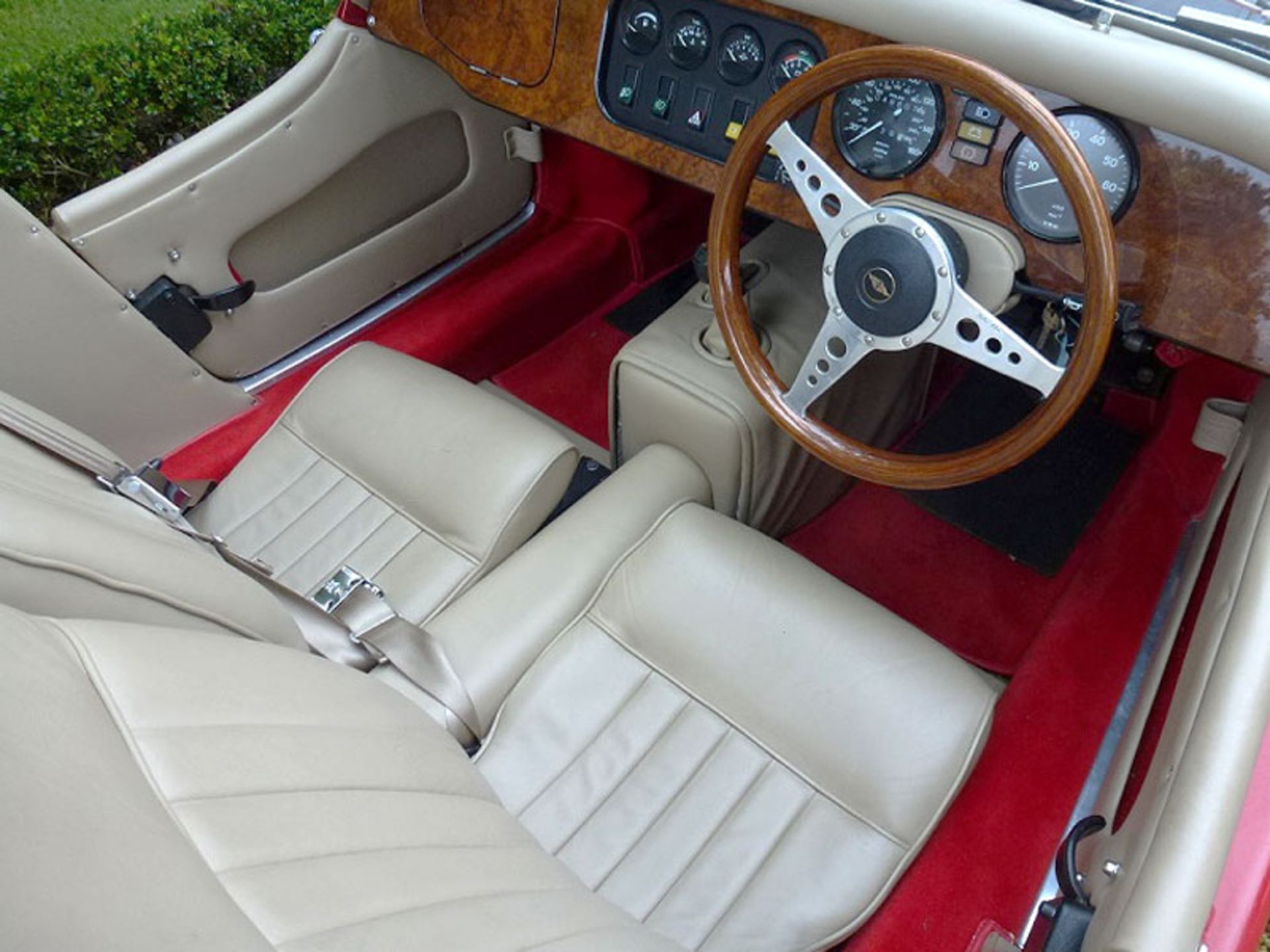 1990 Morgan Plus 4 Four-Seater - Image 5 of 7