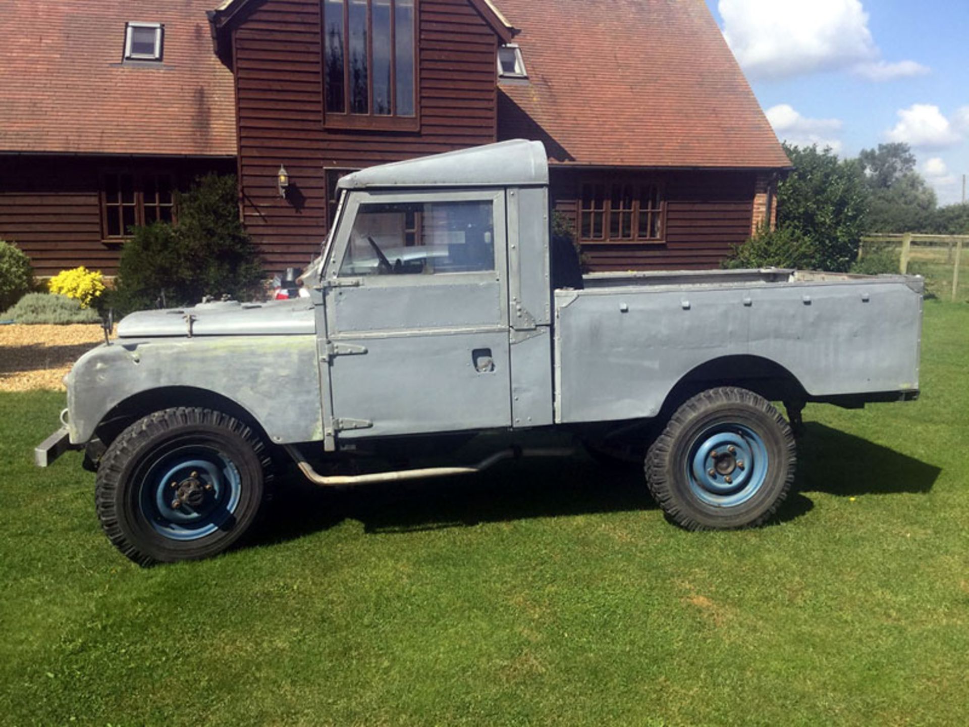 1956 Land Rover 107 - Image 2 of 6