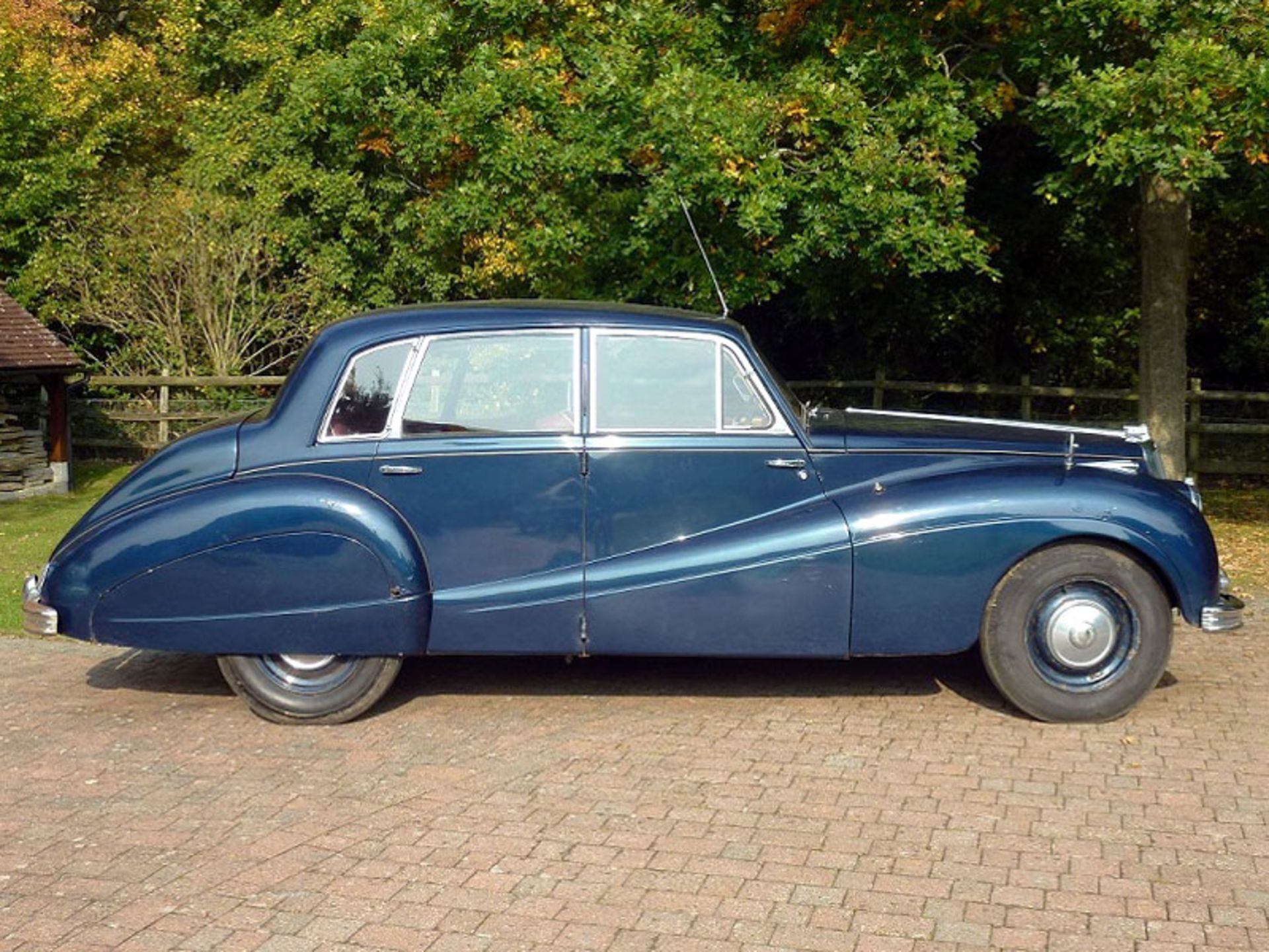 1953 Armstrong Siddeley Sapphire - Image 2 of 7