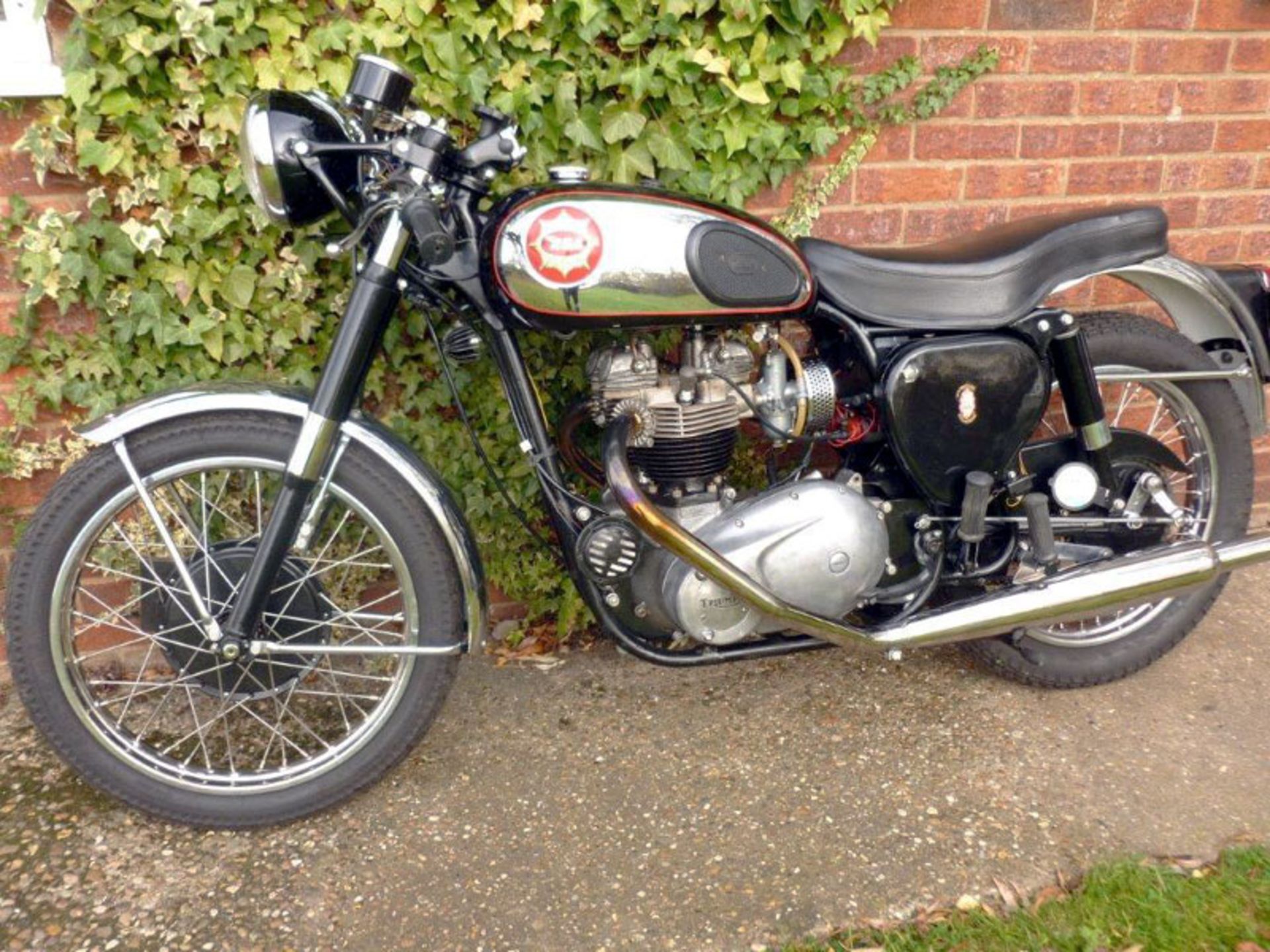 1957 TriBSA TR6 - Image 2 of 3