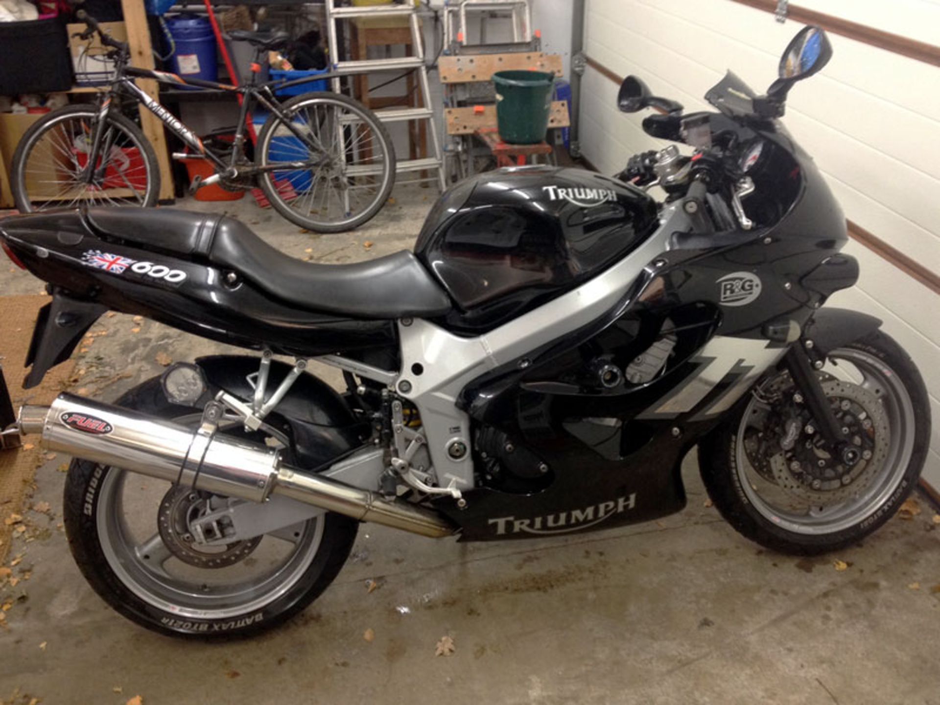 2003 Triumph TT600