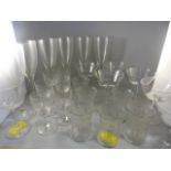 A quantity of glassware to include sets of six