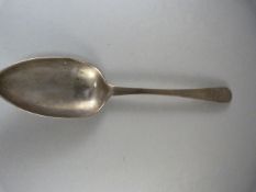 Large (26 cm) silver (marked STERLING) desert spoon handle engraved with a Beaver.