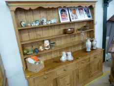 A Long pine welsh dresser