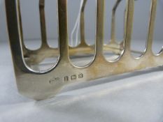 A Hallmarked Birmingham Silver toast Rack made by Elkington and Co Ltd 1936 total weight 130.2g