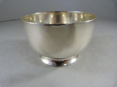 A Hallmarked Silver sugar bowl with makers mark Harrods stamp to base - Richard Woodman