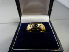 18ct Gold antique sapphire and diamond ring size N 1/2