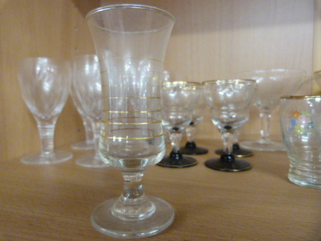 A quantity of various glassware - Image 2 of 3