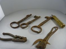 Three vintage keys etc