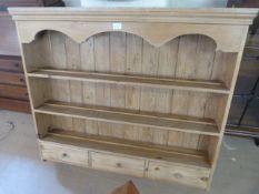 Pine hanging plate rack