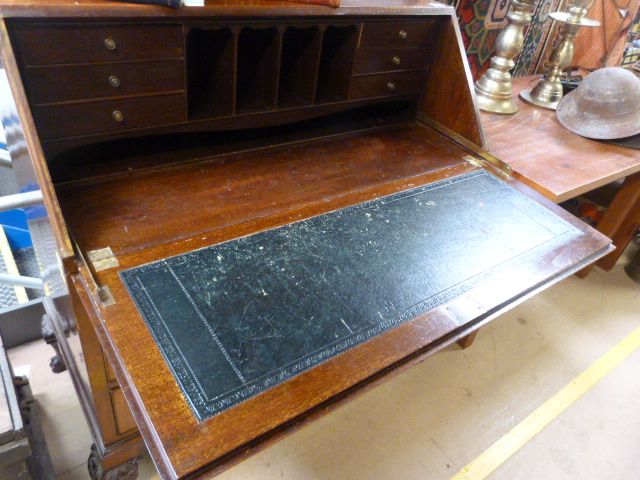 Mahogany bureau on cabriole lions feet with four drawers - Image 2 of 4