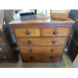 Mahogany chest of 5 drawers