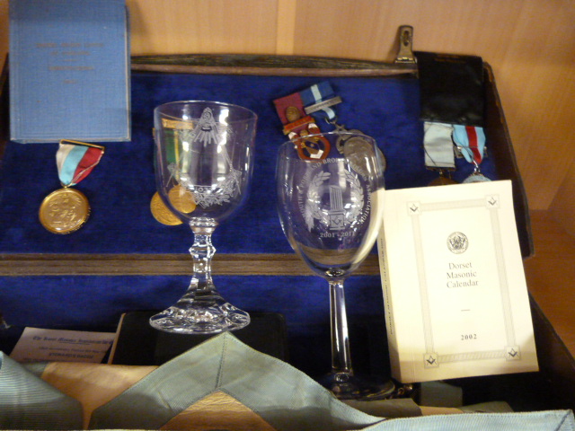 A cased set of Masonic items - Image 2 of 4