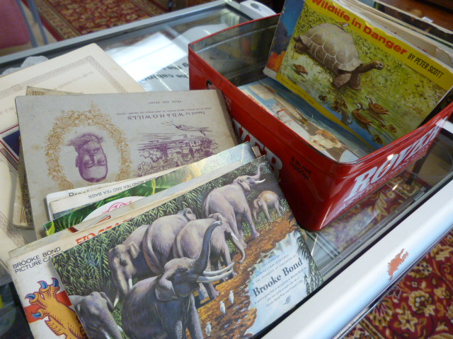 Large quantity of Cigarette cards and Tea cards etc