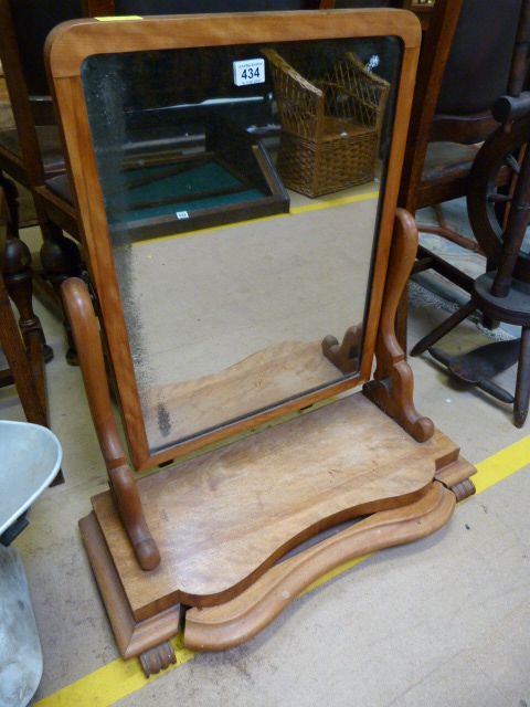 Large dressing table mirror (Cheval style)