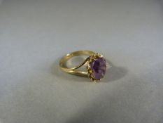 9ct Gold ring set with Amethyst stone - hallmarked total weight - 2.3g