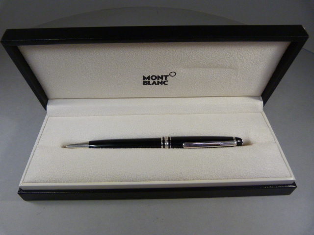 Mont Blanc ballpoint pen with original boxes and Mont Blanc service guide