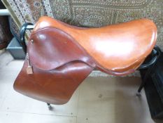 Tan Leather unused Argentinian leather General Purpose saddle - Good condition.