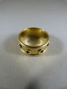 9ct gold 10mm wide band ring 8.1g