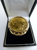 1966 Full sovereign Ring set in 9ct mount Size approx Z total weight 16.4g