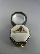 18ct yellow Gold Diamond Soliaire ring Gross weight 2.1g