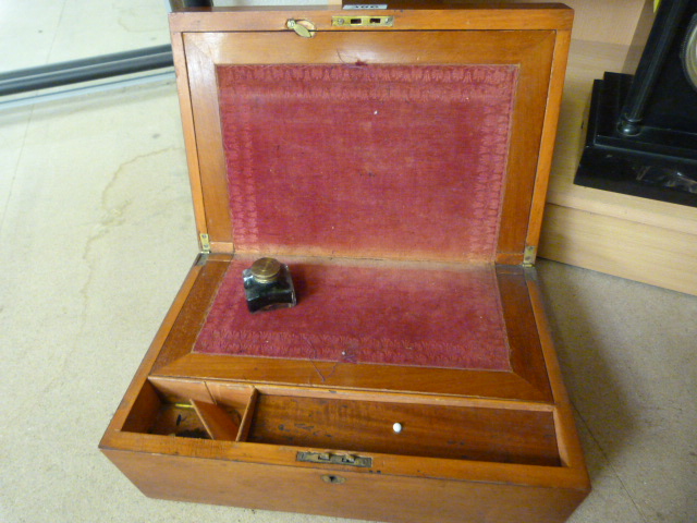 A Victorian writing slope with red fabric and original ink well - Image 3 of 6