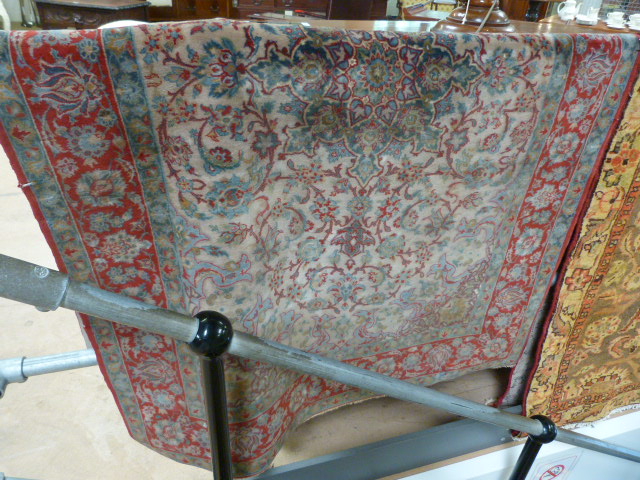 A Persian Isfahan carpet - Image 8 of 8