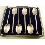 Boxed set of six hallmarked silver coffee spoons - Sheffield 1915 Mappin and Webb - made by Cooper