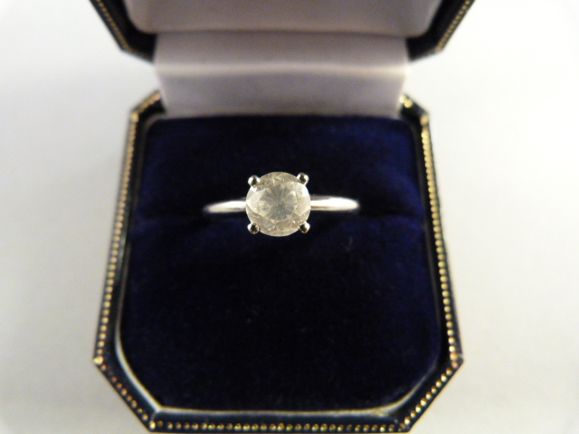 14K white gold Solitaire diamond ring. The Milky stone measures approx 5.9mm in diameter (approx - Image 15 of 16