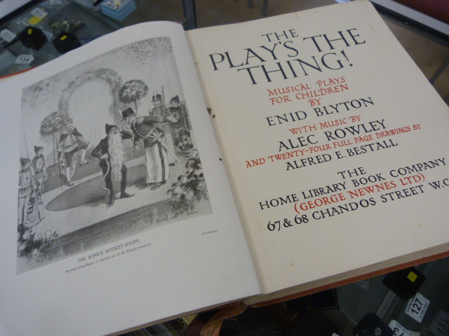 Enid Blyton First edition book 'The Plays the Thing' - illustrations by Alfred E Bestall. - - Image 2 of 12