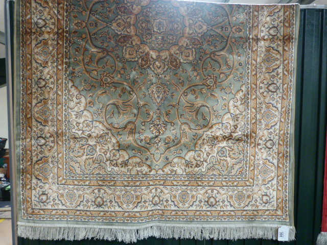 Green ground keshan rug - 1.90 x 1.40 - Image 2 of 2