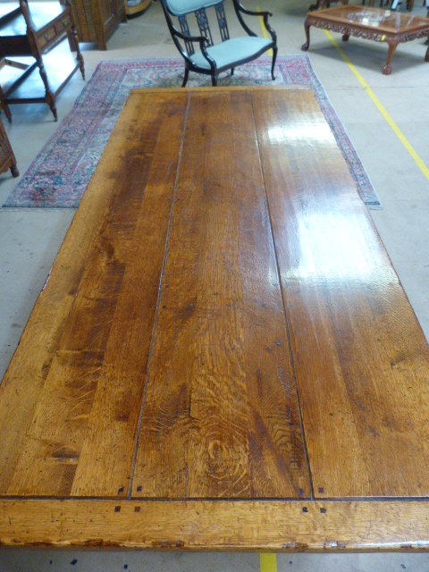 Golden oak french refectory farmhouse style table. The top formed of three panels sitting on heavy - Image 5 of 18