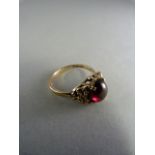 9ct Yellow gold 1970's Garnet Ring (approx 9mm x 7mm cabachon stone) UK - L USA - 5.5 Gross weight
