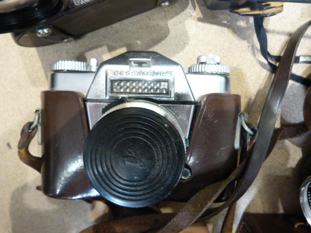 Quantity of cameras in cases with extra parts - to include Hasselblad, Zeiss, Canon, Lumasix etc - - Image 9 of 20