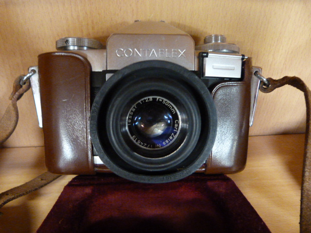 Quantity of cameras in cases with extra parts - to include Hasselblad, Zeiss, Canon, Lumasix etc - - Image 4 of 20