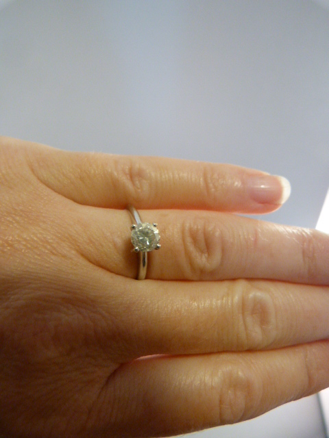 14K white gold Solitaire diamond ring. The Milky stone measures approx 5.9mm in diameter (approx - Image 4 of 16