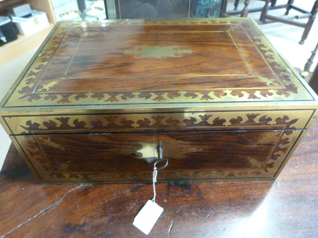 Rosewood and heavily brass inlaid campaign writing slope with two brass handles sitting flush to the - Image 3 of 7