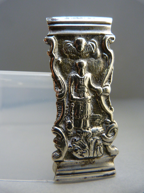 Silver panel brooch cast figurative subject Weight approx 18.6g approx 52.5mm x 22.16mm wide