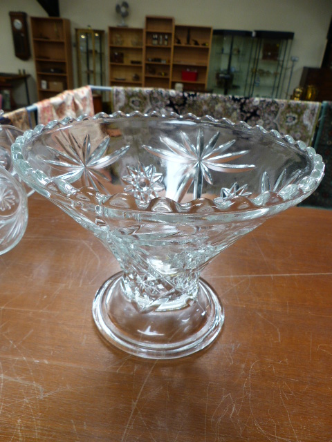 A Moulded Glass punch bowl with serving spoon and cups - Image 2 of 4