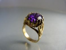 9ct Gold Royal purple Amethyst approx 11.6mm x 9.75mm - Bark finished shoulders typical of the